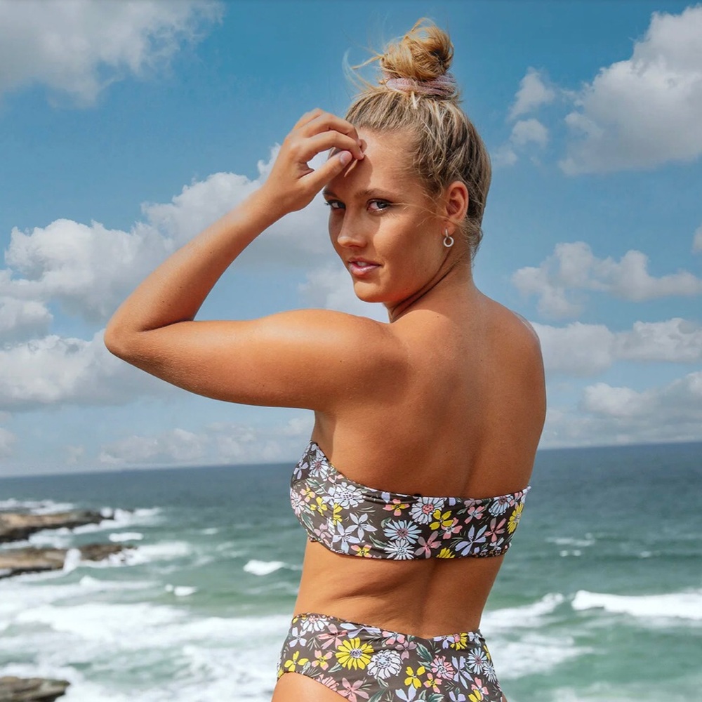 Volcom bikini top (L) - Picture 10 of 10